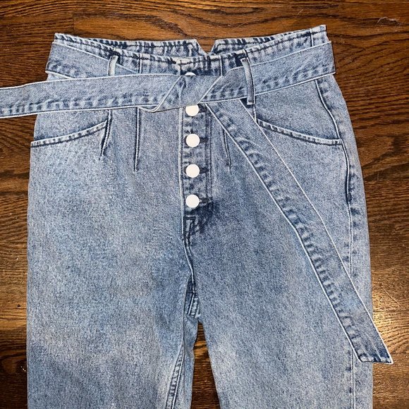 GRLFRND Daphne High-Rise Jeans - Picture 8 of 8